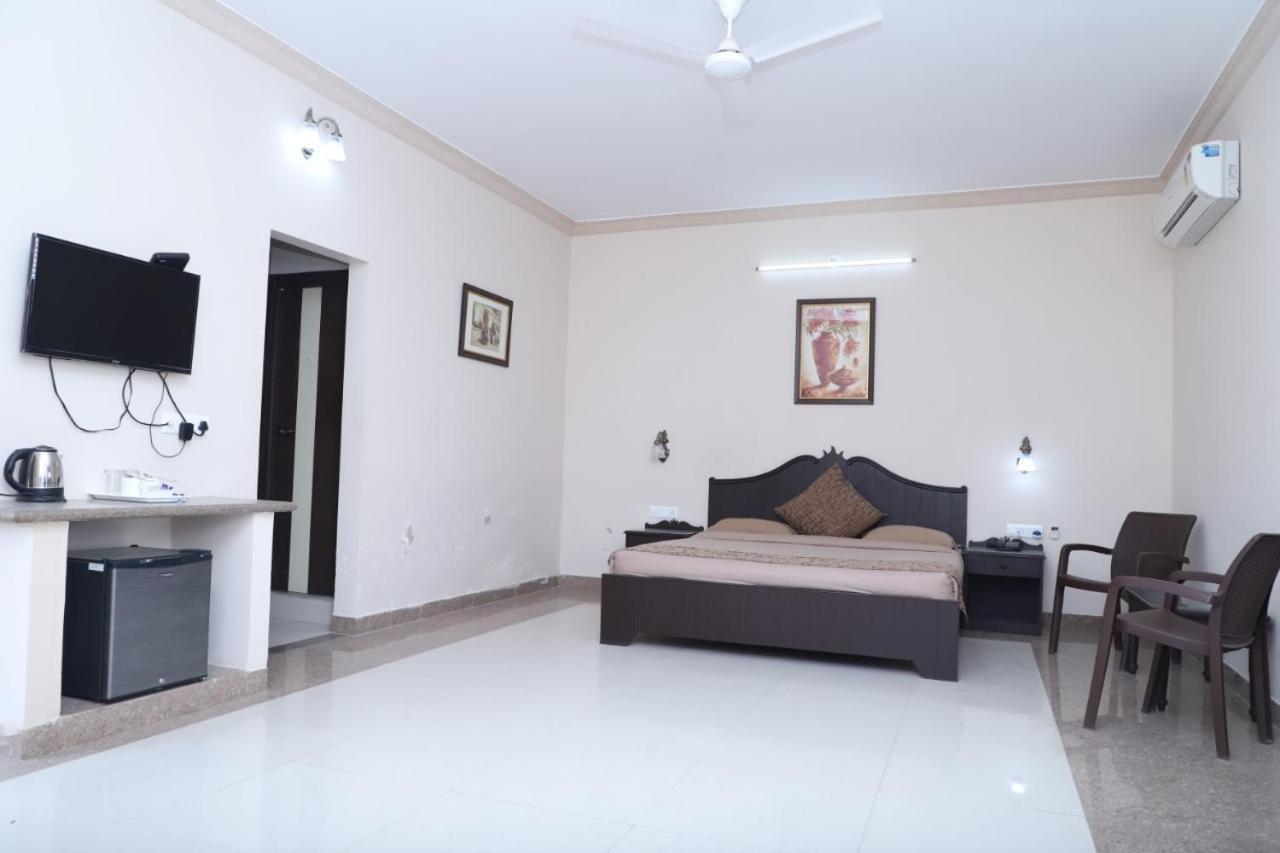 Mewar Mansion Hotell Udaipur Exteriör bild