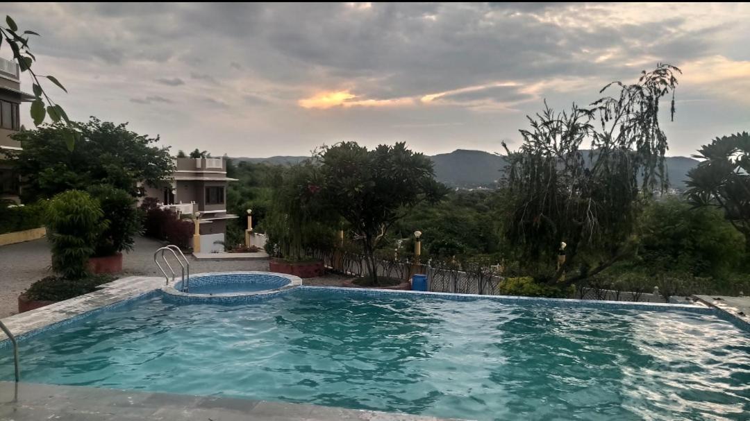 Mewar Mansion Hotell Udaipur Exteriör bild