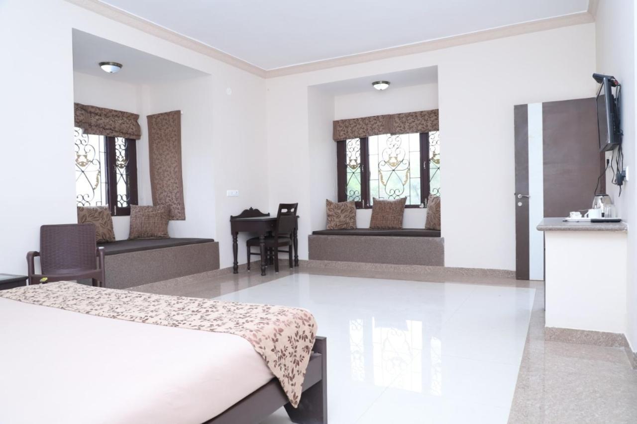 Mewar Mansion Hotell Udaipur Exteriör bild