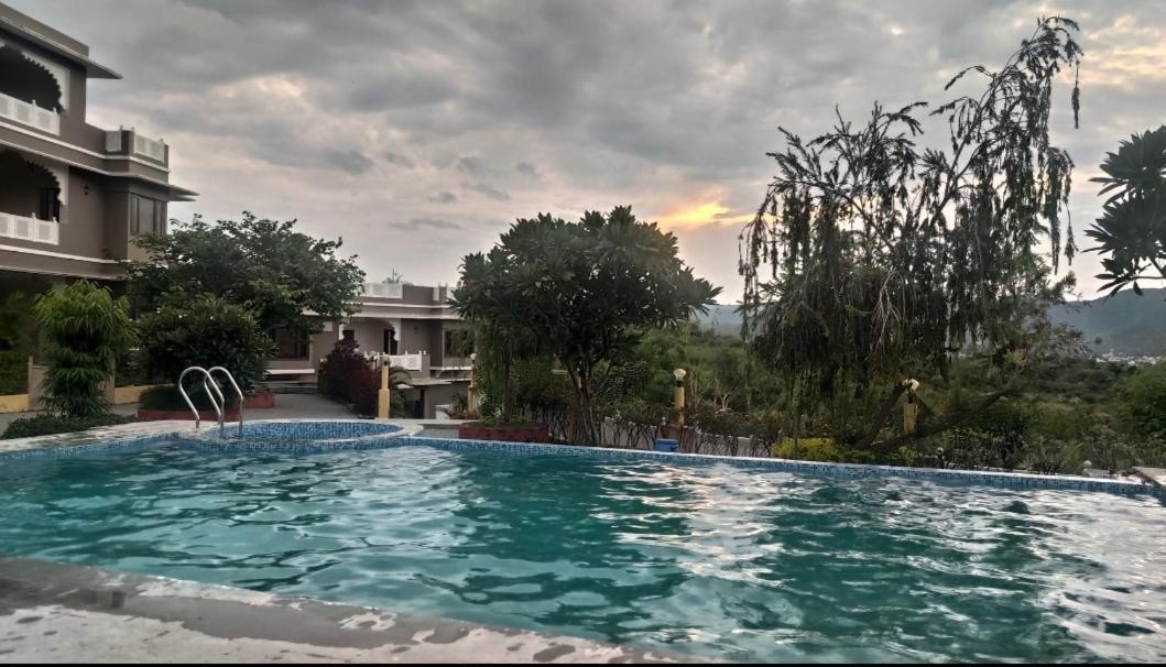 Mewar Mansion Hotell Udaipur Exteriör bild