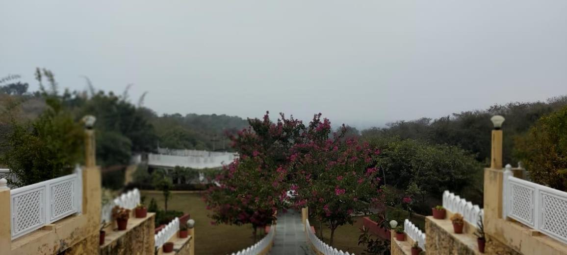 Mewar Mansion Hotell Udaipur Exteriör bild
