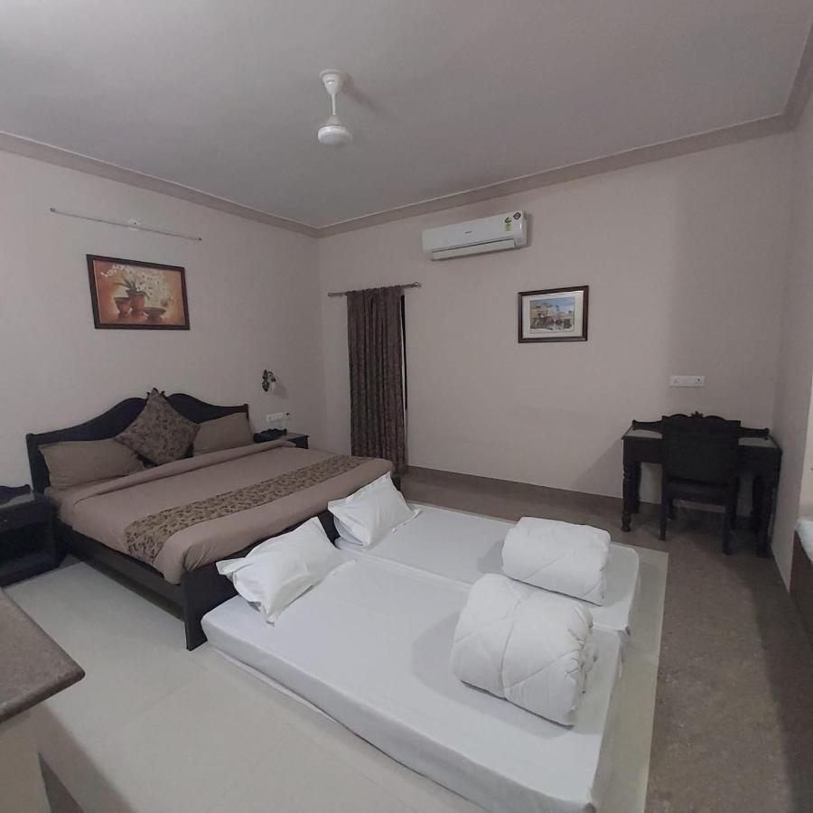 Mewar Mansion Hotell Udaipur Exteriör bild